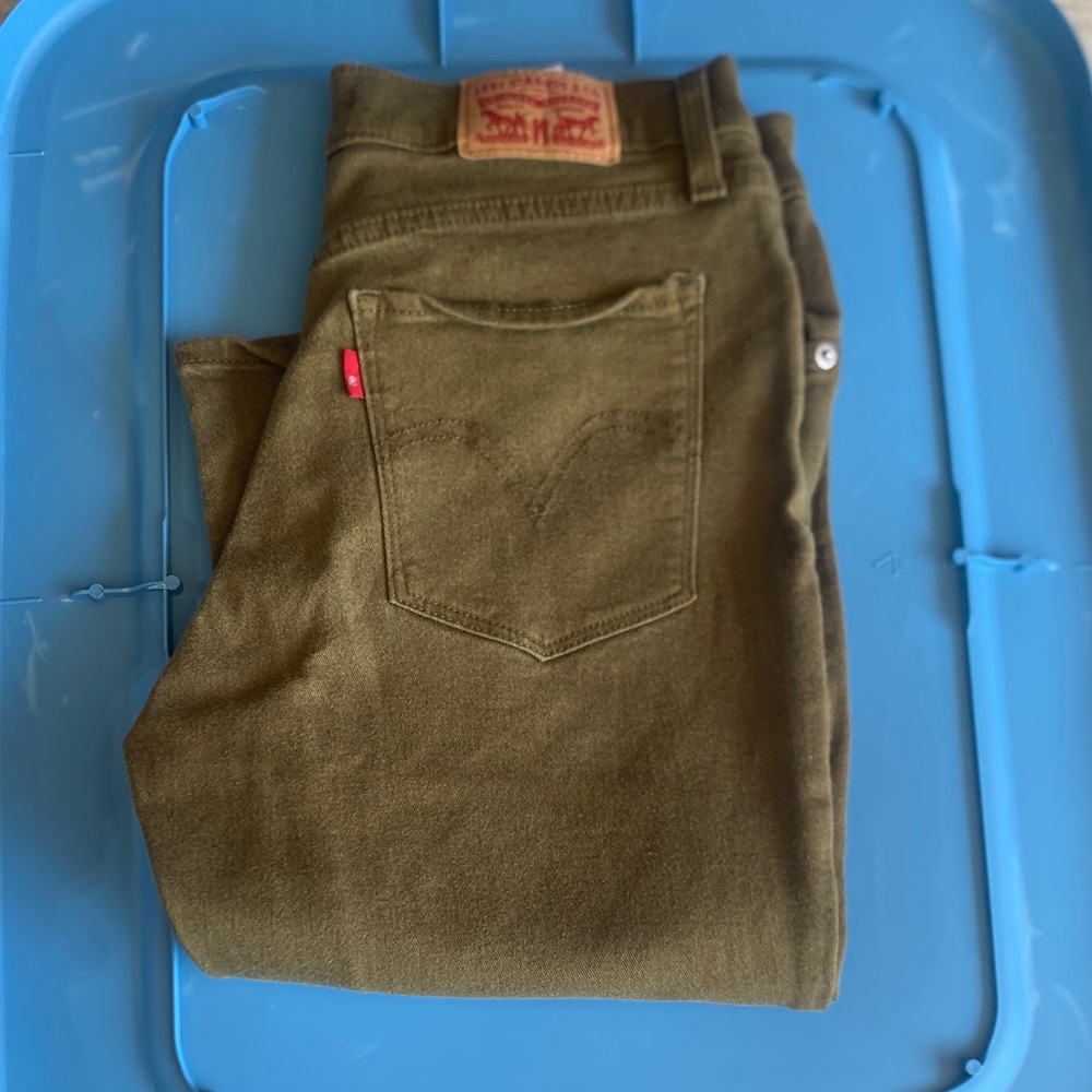 Levi's high rise jeans
